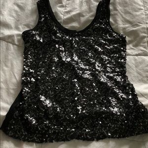 Beautiful Banana Republic Black tank XS never worn